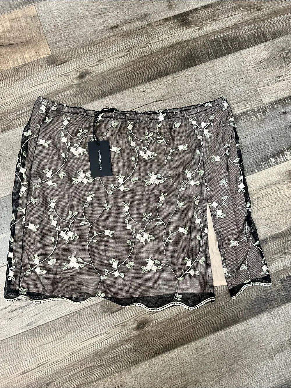 Vanessa Mooney Black Floral Embroidered Mesh Mini Skirt